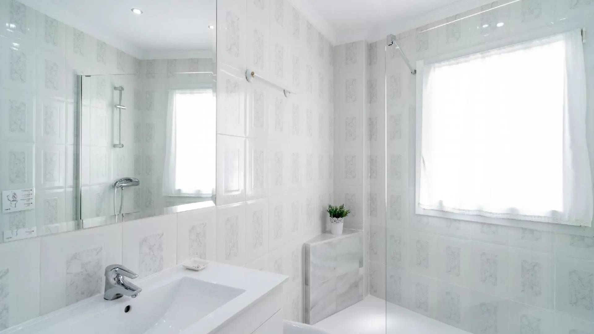 Ferienwohnung Fuer 4 Personen Ca 50 Qm In Nerja, Andalusien Costa Del Sol Apartment