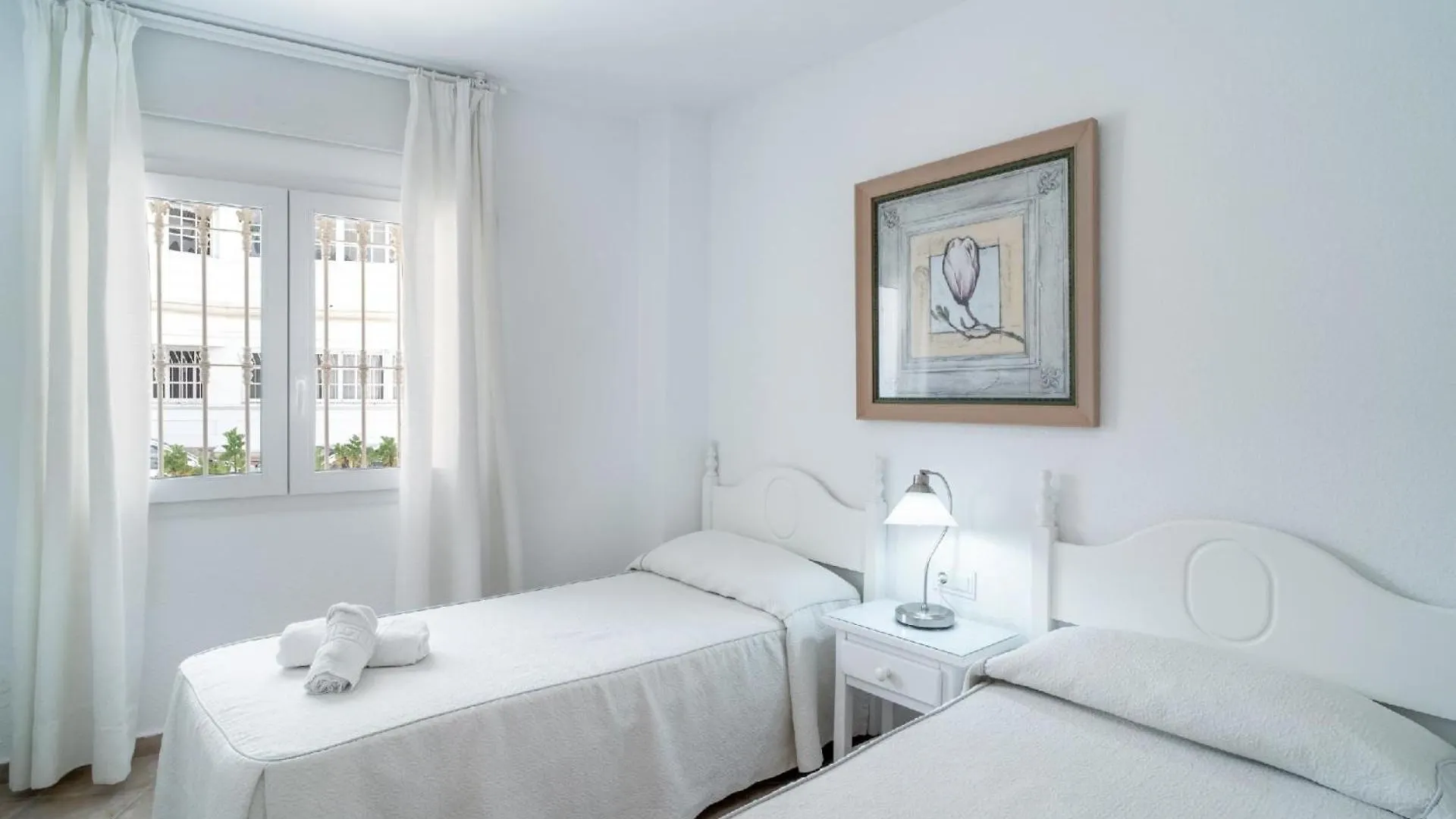 Apartment Ferienwohnung Fuer 4 Personen Ca 50 Qm In Nerja, Andalusien Costa Del Sol